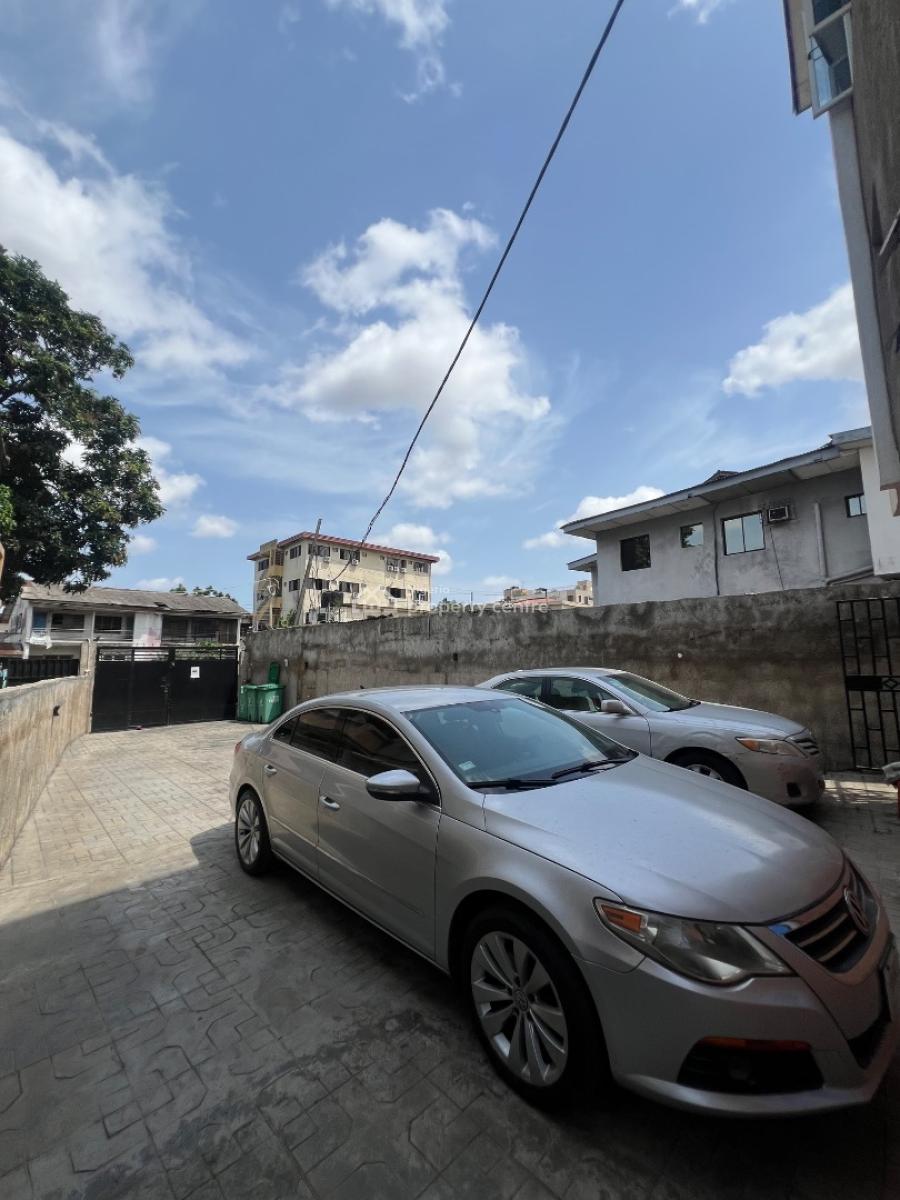 Serviced Studio Apartment Fully Furnished, Jibowu, Yaba, Lagos, Self Contain (single Rooms) for Rent