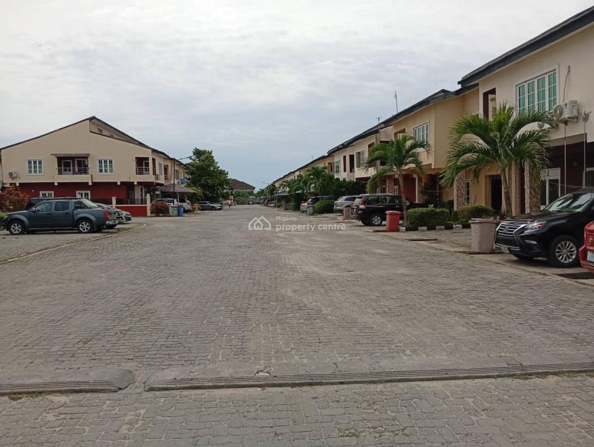 Newly Renovated 3 Bedroom Terrace Duplex, Lekki Gardens Phase 3, Estate By Lbs, Ajah, Lagos, Terraced Duplex for Rent
