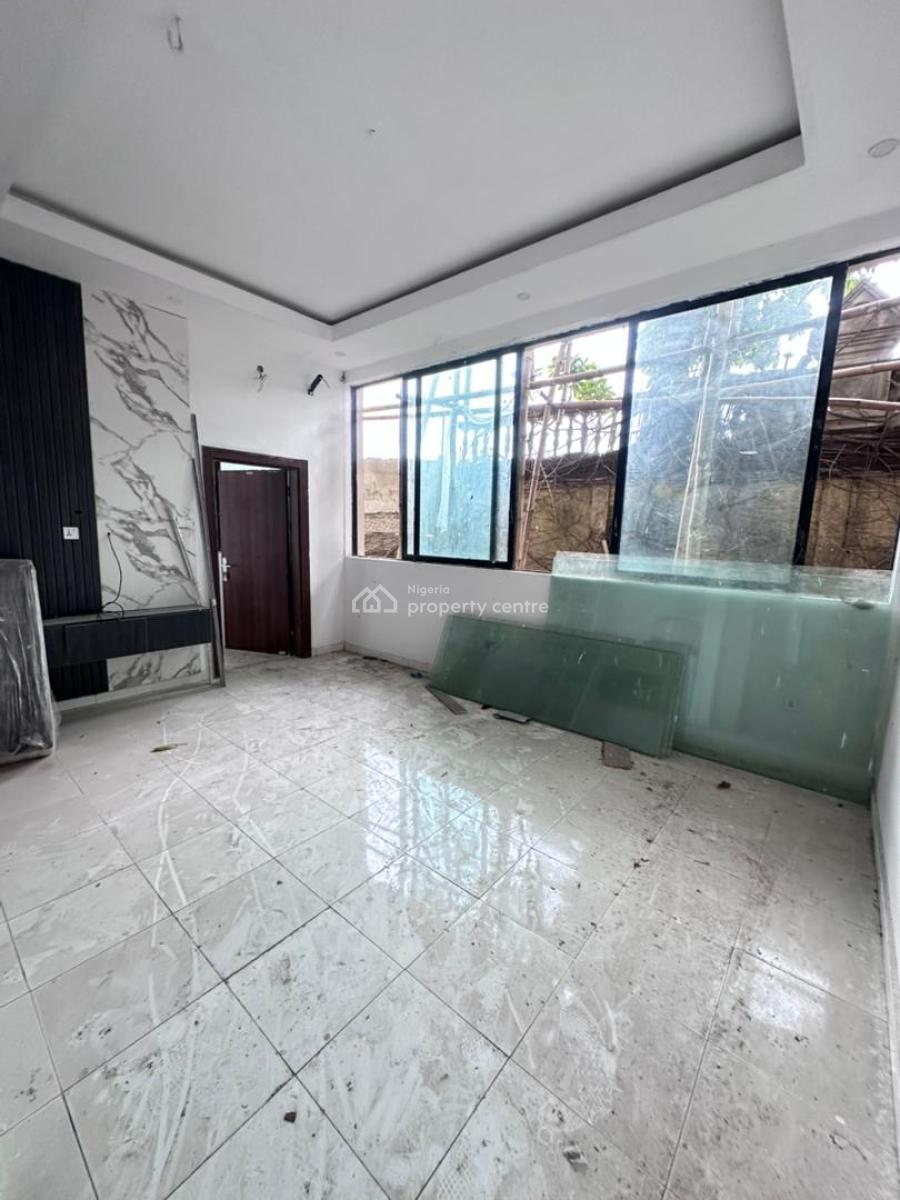 Fully Serviced 1 Bedroom Apartment with Pool ,relaxation Park & Playground, Eleganza Estre ,eleganza, Lekki, Lagos, Mini Flat (room and Parlour) for Rent