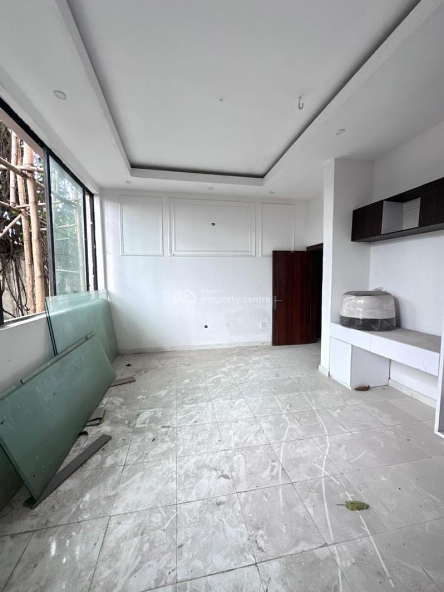 Fully Serviced 1 Bedroom Apartment with Pool ,relaxation Park & Playground, Eleganza Estre ,eleganza, Lekki, Lagos, Mini Flat (room and Parlour) for Rent