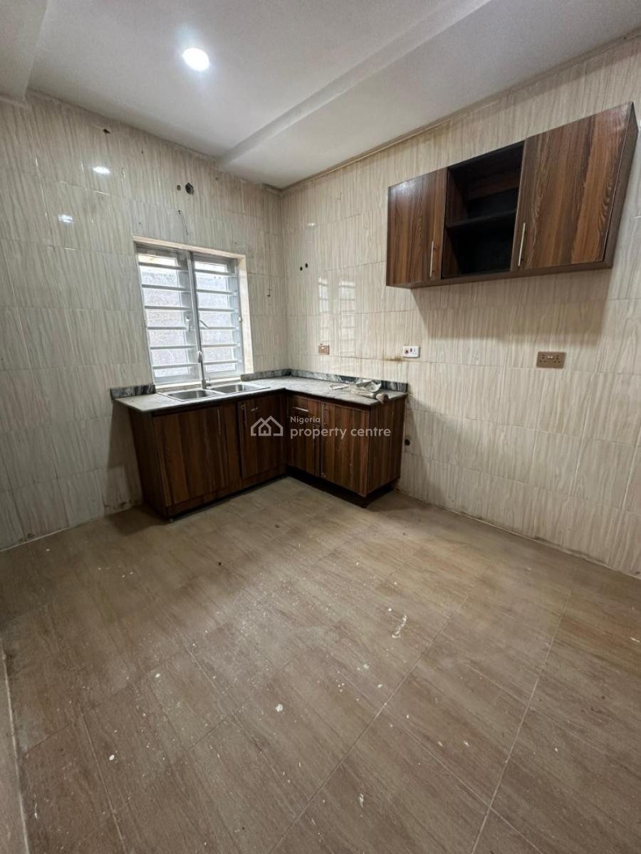 Well Finished 2 Bedroom Apartment, Close to Beger Yard Lifecamp, Abuja, Life Camp, Abuja, Flat / Apartment for Rent