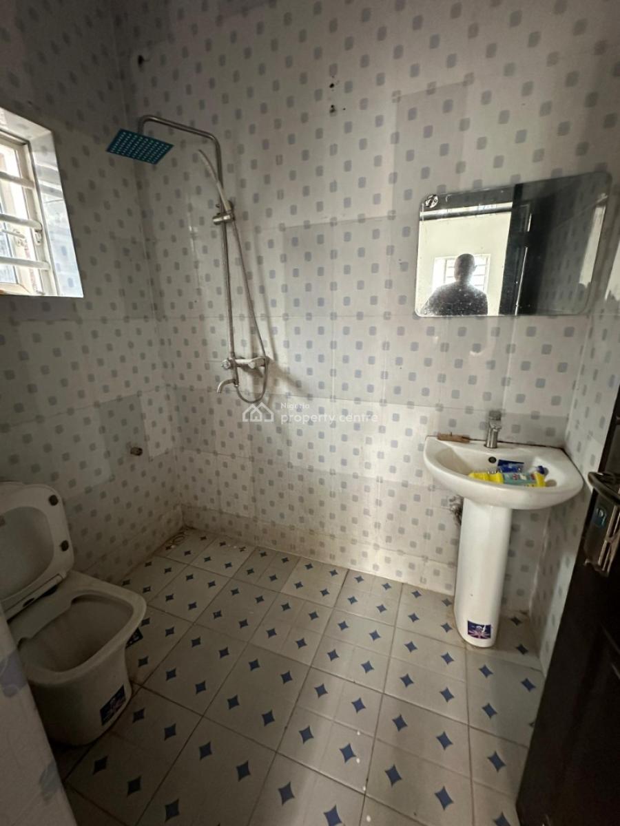 Well Finished 2 Bedroom Apartment, Close to Beger Yard Lifecamp, Abuja, Life Camp, Abuja, Flat / Apartment for Rent