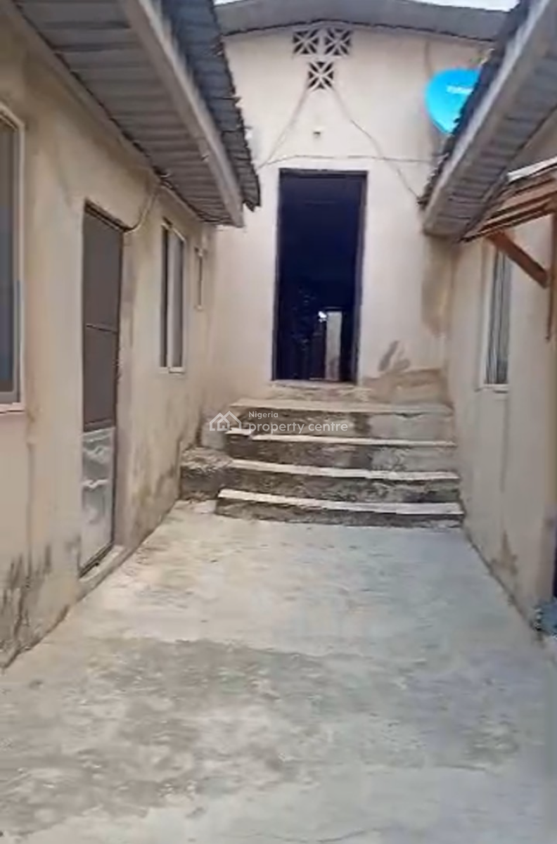 a Bungalow in a Strategic Commercial Location Comes with Units of Flat, Ketu, Lagos, Commercial Property for Sale