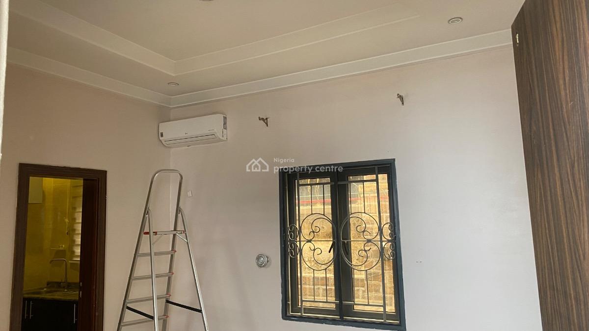 Spacious and Furnished One Bedroom Bq, Katampe (main), Katampe, Abuja, Mini Flat (room and Parlour) for Rent