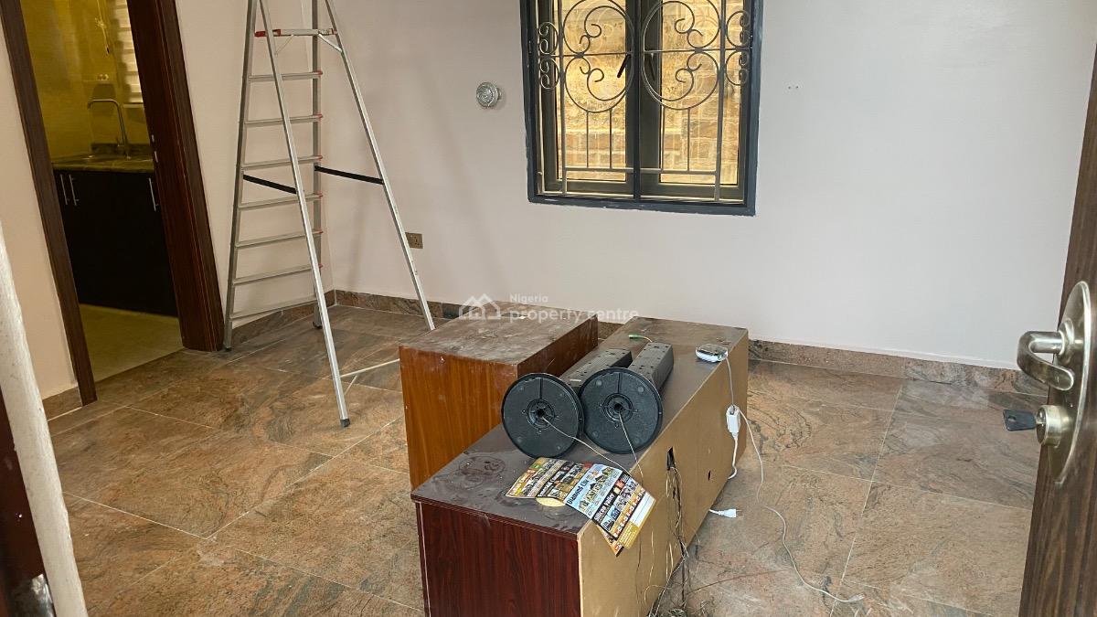 Spacious and Furnished One Bedroom Bq, Katampe (main), Katampe, Abuja, Mini Flat (room and Parlour) for Rent
