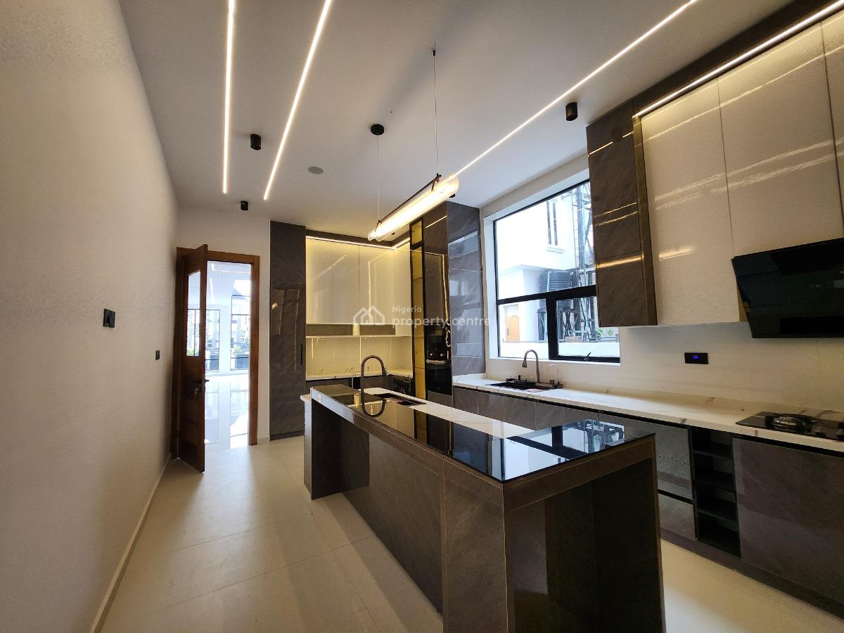 Contemporary 5 Bedrooms Fully Detached House with Bq, Megamound Estate Ikota, Ikota, Lekki, Lagos, Detached Duplex for Sale