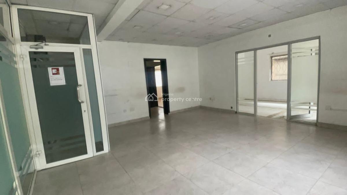 Neat 3 Bedroom Flat, Candos Road, Ipaja, Lagos, Flat / Apartment for Rent