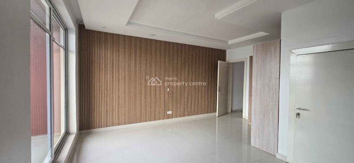3 Bedroom Service Flat with a Bq, Palace Road Oniru, Oniru, Victoria Island (vi), Lagos, Flat / Apartment for Rent