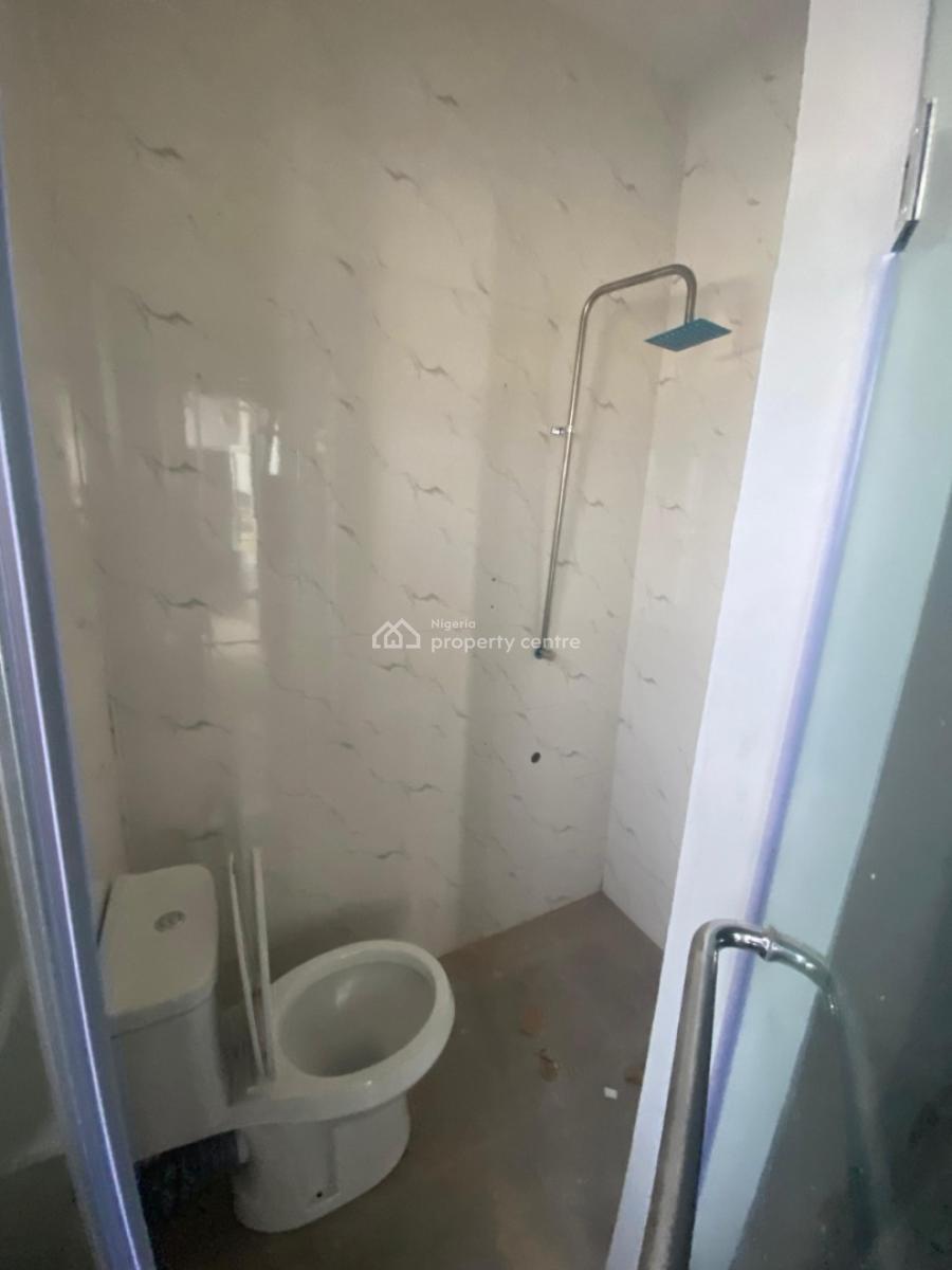 2 Bedroom Apartment with Bq Available, Ilasan, Lekki, Lagos, Flat / Apartment for Rent