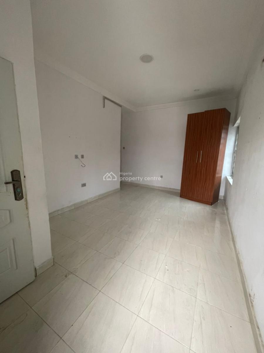 Standard 2 Bedroom Flat with a Spacious Living and Spacious Rooms,3 to, Lekky County, Ikota, Lekki, Lagos, House for Rent