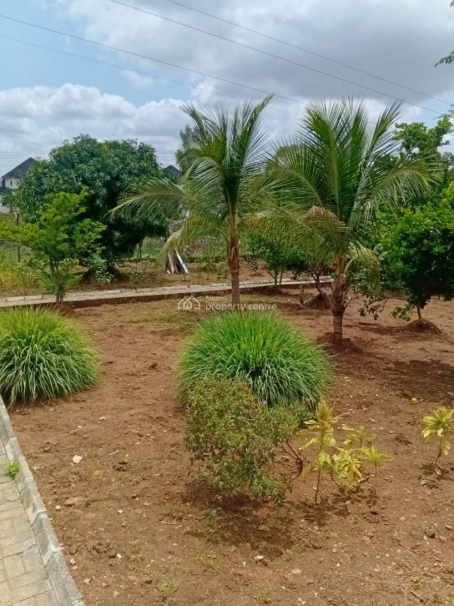 Solid 6 Bedrooms Fully Detached Duplex., Guzape District, Abuja, Detached Duplex for Sale