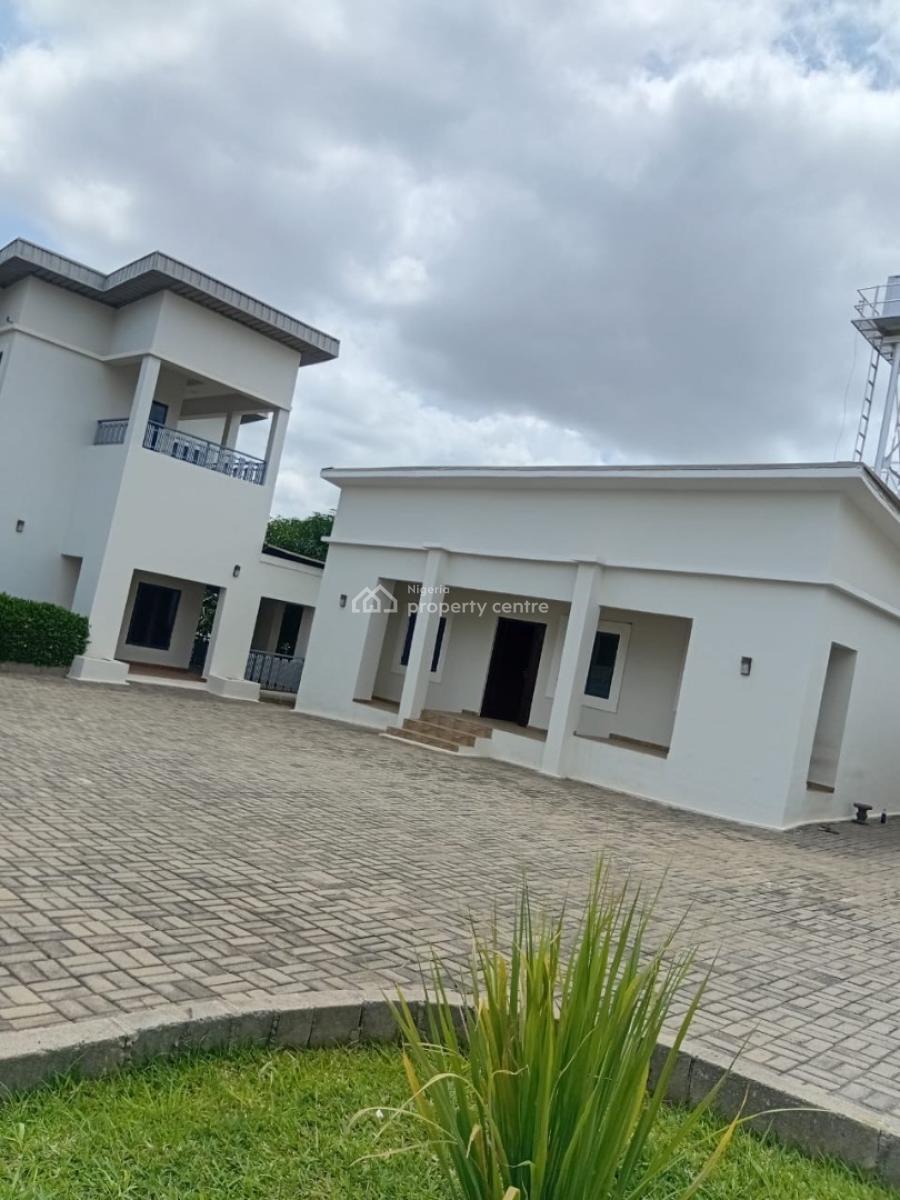Solid 6 Bedrooms Fully Detached Duplex., Guzape District, Abuja, Detached Duplex for Sale