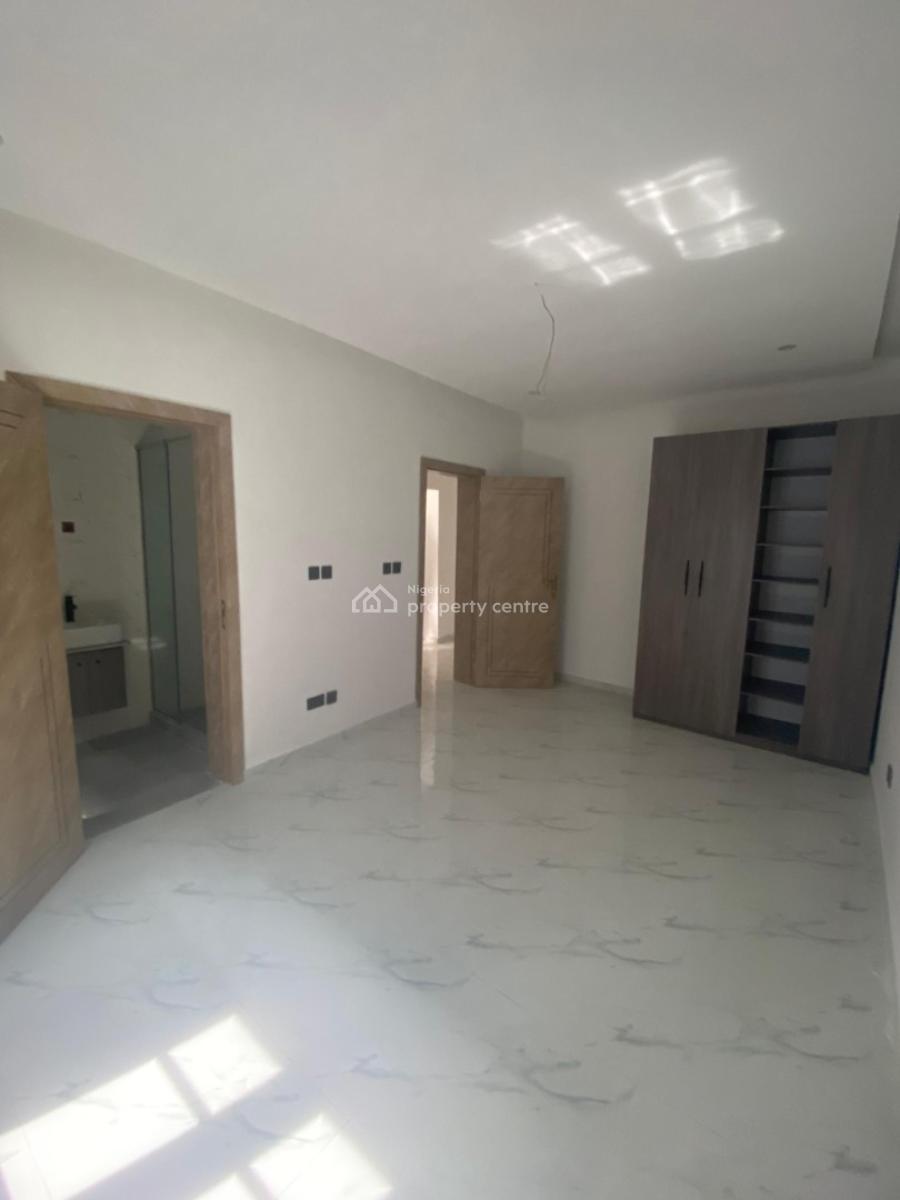 3 Bedroom Apartment with Bq Available, Ilasan, Lekki, Lagos, Block of Flats for Sale