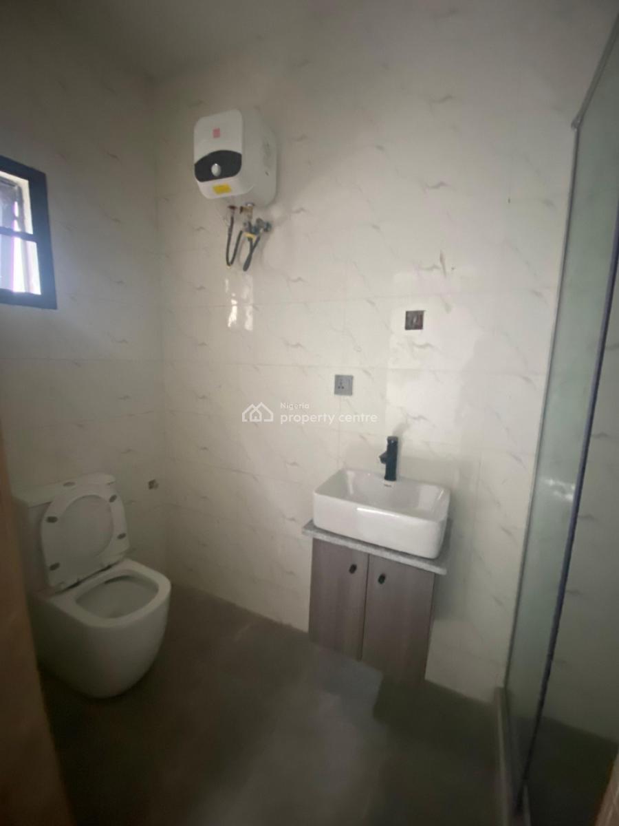 3 Bedroom Apartment with Bq Available, Ilasan, Lekki, Lagos, Block of Flats for Sale
