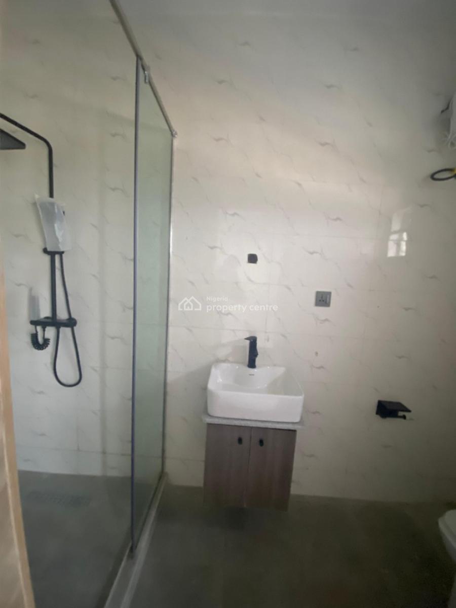 3 Bedroom Apartment with Bq Available, Ilasan, Lekki, Lagos, Block of Flats for Sale