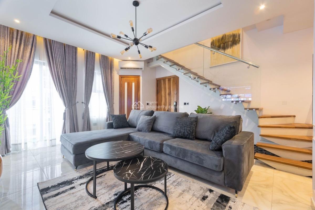 Luxurious 3 Bedroom Apartment with Excellent Features Content, Victoria Island (vi), Lagos, Flat / Apartment Short Let