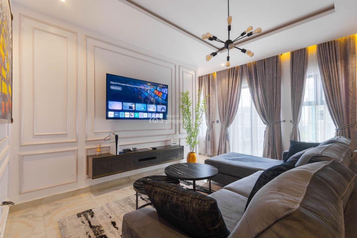 Luxurious 3 Bedroom Apartment with Excellent Features Content, Victoria Island (vi), Lagos, Flat / Apartment Short Let