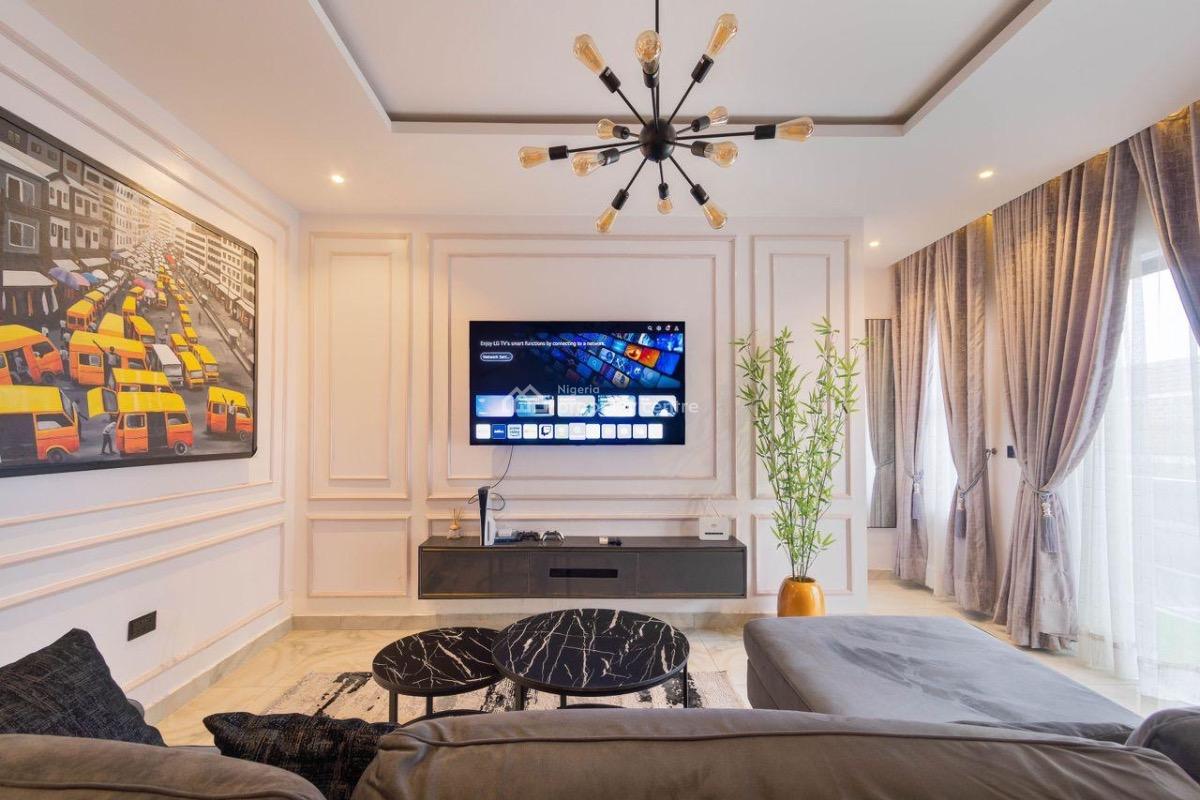 Luxurious 3 Bedroom Apartment with Excellent Features Content, Victoria Island (vi), Lagos, Flat / Apartment Short Let