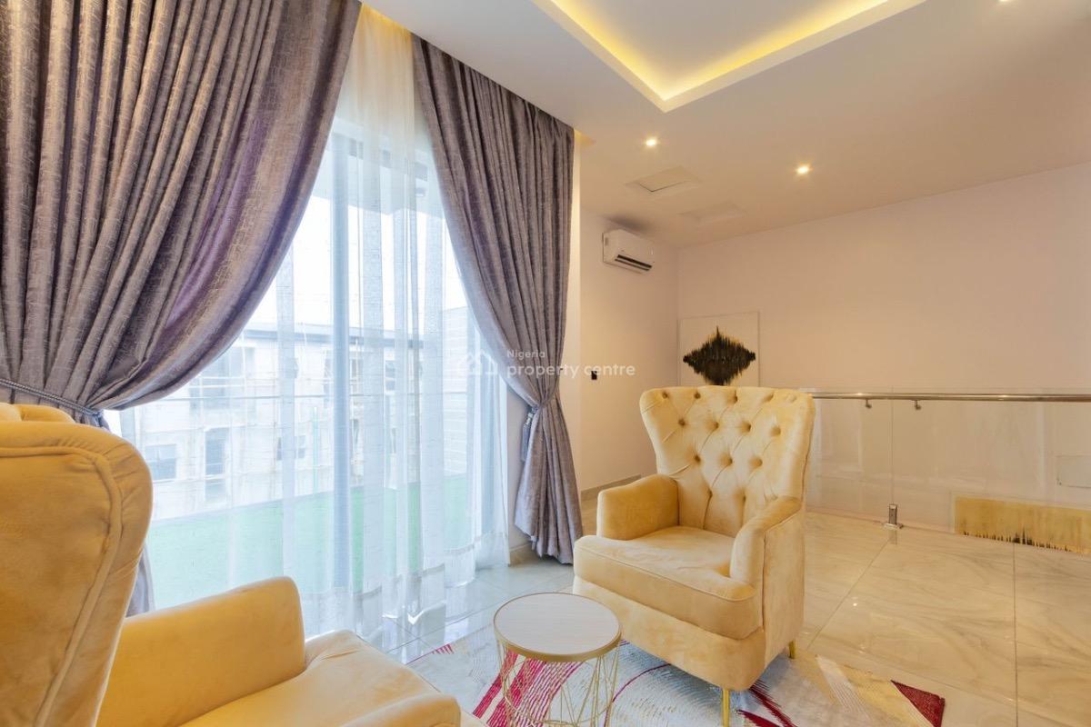 Luxurious 3 Bedroom Apartment with Excellent Features Content, Victoria Island (vi), Lagos, Flat / Apartment Short Let