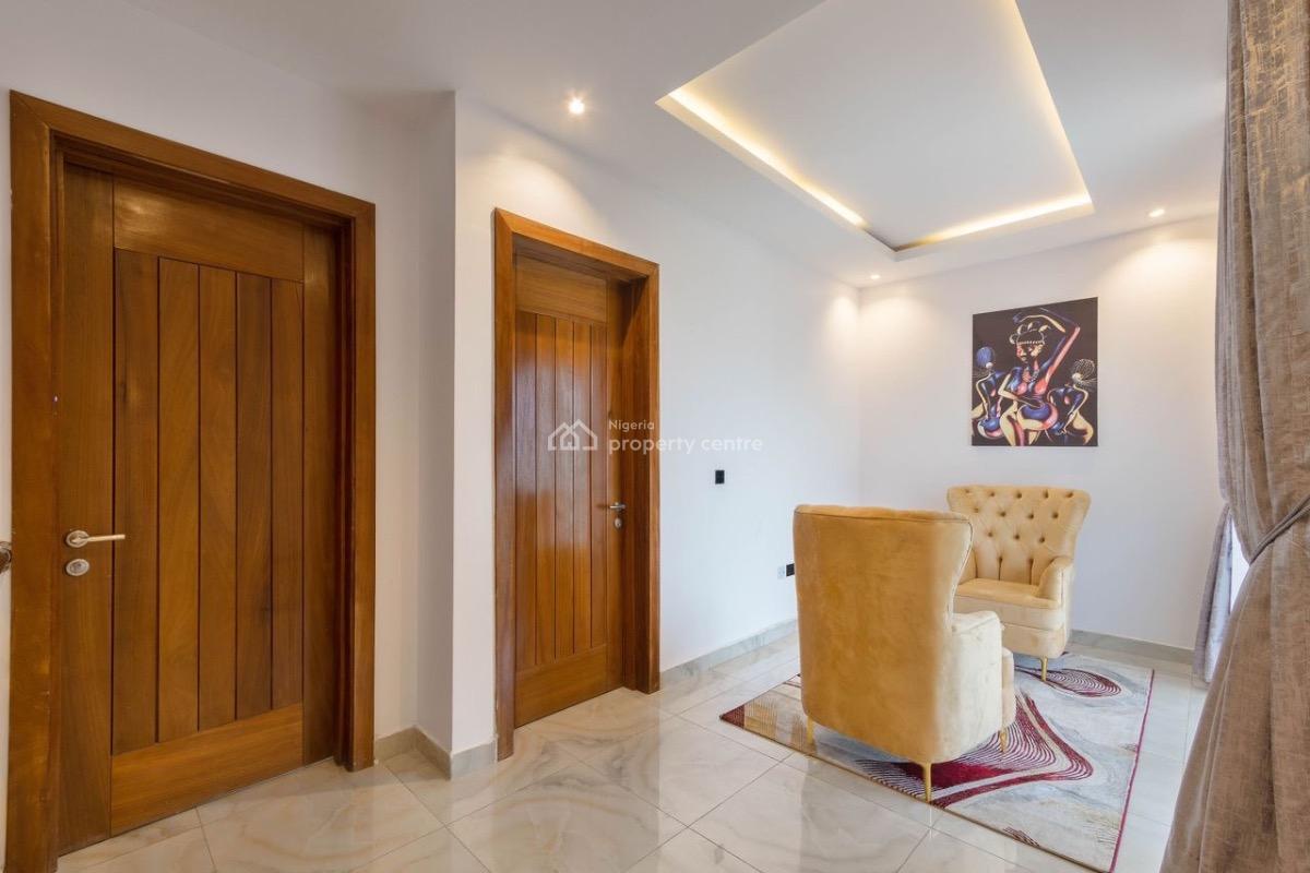 Luxurious 3 Bedroom Apartment with Excellent Features Content, Victoria Island (vi), Lagos, Flat / Apartment Short Let