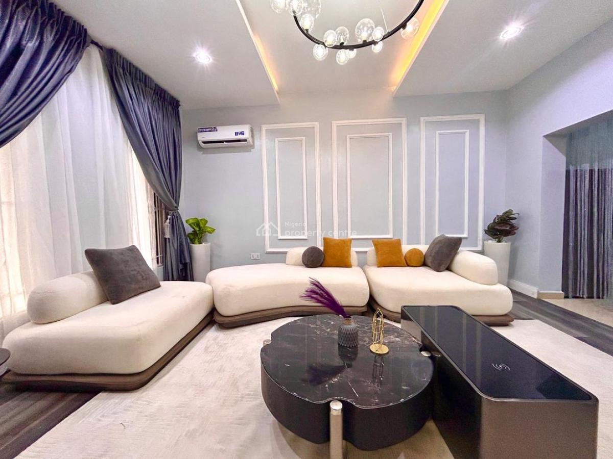 Luxurious 2 Bedroom Apartment with Excellent Features Content, Lekki Phase 1, Lekki, Lagos, Flat / Apartment Short Let