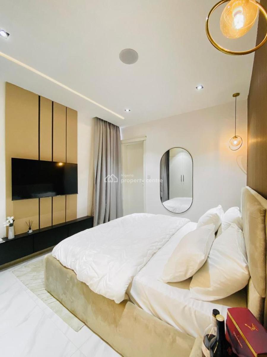 Luxurious 2 Bedroom Apartment with Excellent Features Content, Lekki Phase 1, Lekki, Lagos, Flat / Apartment Short Let