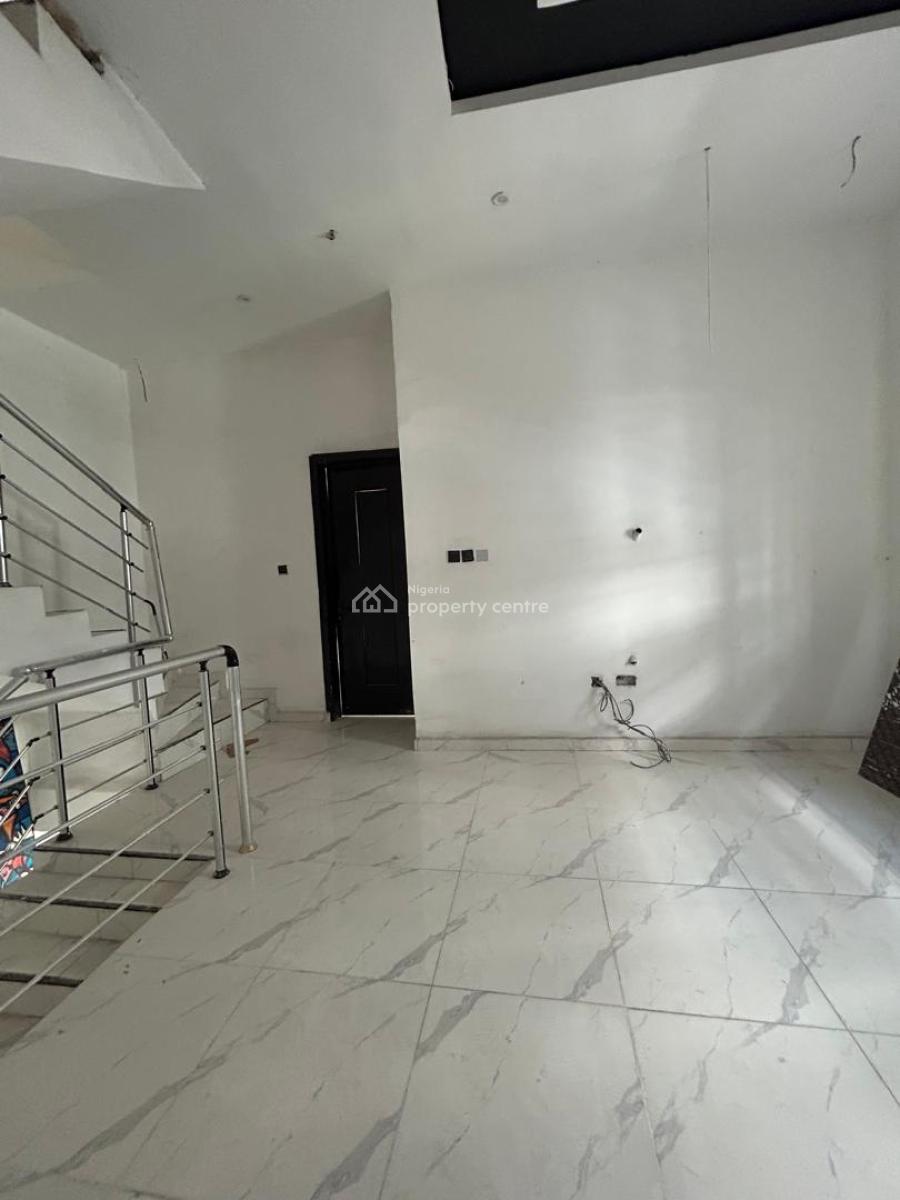 5 Bedroom Semi-detached Duplex with Bq, Ikate, Lekki, Lagos, Semi-detached Duplex for Rent