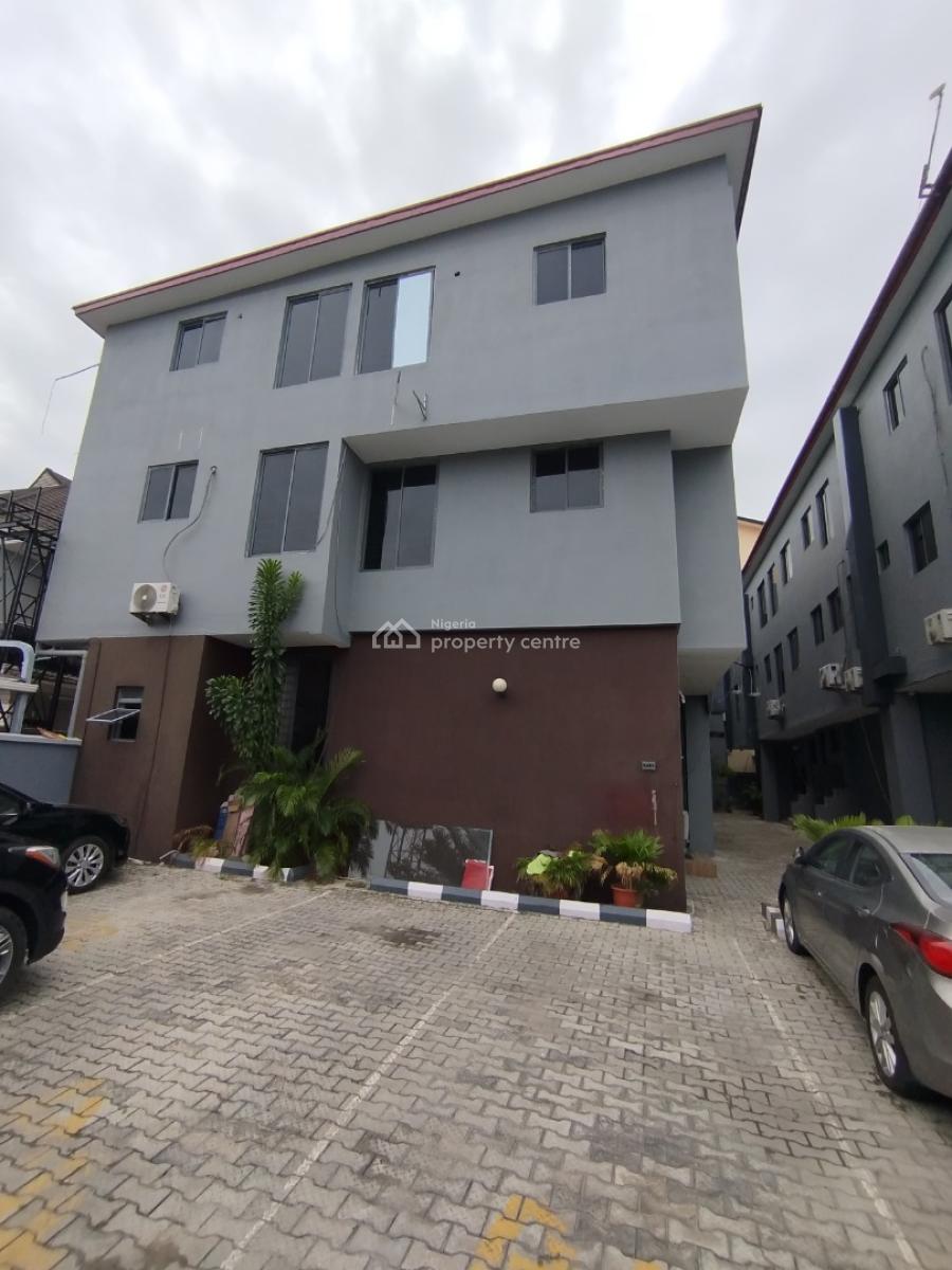 Beautifully Finished, Semi Furnished 3-bedroom Corner Piece Maisonette, Nike Art Gallery, Lekki Phase 1, Lekki, Lagos, Flat / Apartment for Rent