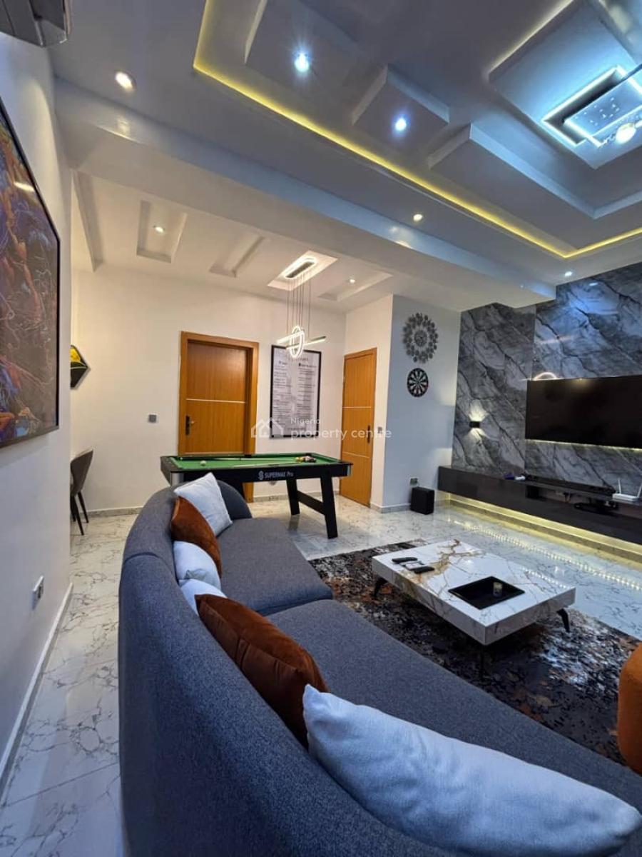 Brand New  Luxury 1 Bedroom Apartment with Snooker, Lekki Phase 1, Lekki, Lagos, Flat / Apartment Short Let