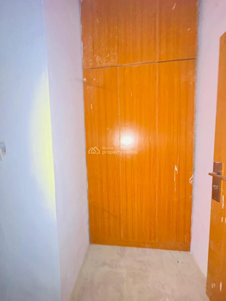 Fully Serviced 2 Bedroom Apartment with Pool ,relaxation Park & Playground, Eleganza Estate,eleganza,lekki Phase, Lekki, Lagos, Flat / Apartment for Rent