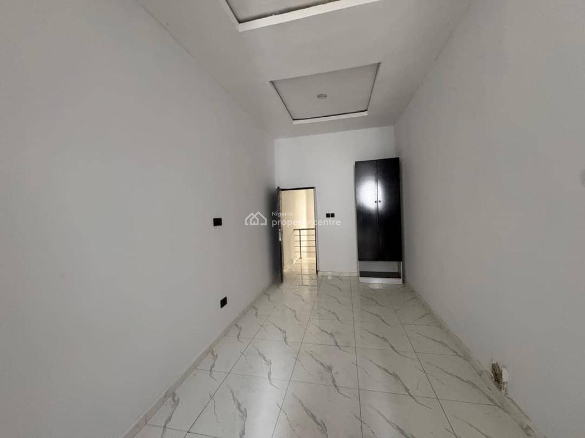 Fresh 4 Bedroom Semi Detached Duplex, Ikota Gra, Lagos Nigeria, Ikota, Lekki, Lagos, Semi-detached Duplex for Sale