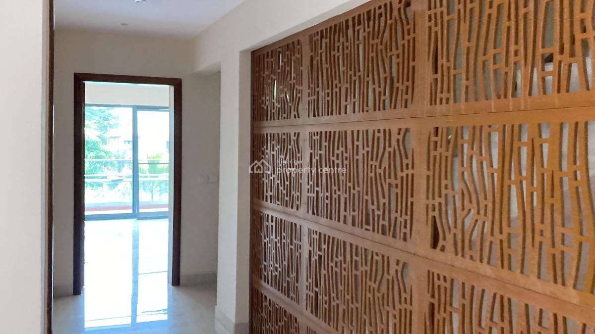 Elegant 5-bedroom Terraced House with Bq in a Gated Community, Dideolu Estate V.i, Victoria Island (vi), Lagos, Terraced Duplex for Sale