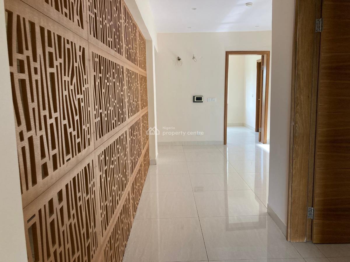 Elegant 5-bedroom Terraced House with Bq in a Gated Community, Dideolu Estate V.i, Victoria Island (vi), Lagos, Terraced Duplex for Sale