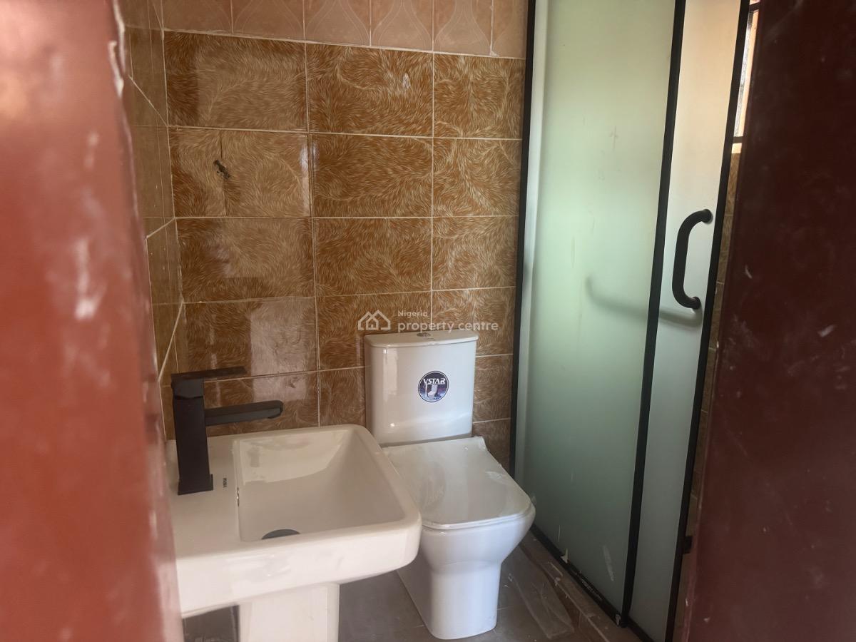 5 Bedroom Duplex, Fountain Springvillle Estate, Monastery Road., Sangotedo, Ajah, Lagos, Detached Duplex for Rent