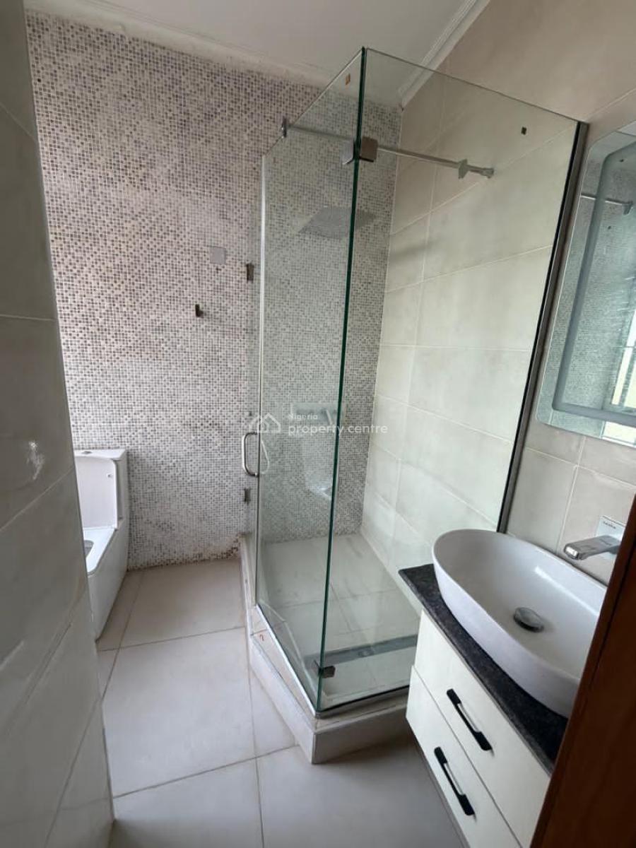 a Very Good & Serviced 3-bedroom Flat, Maitama District, Abuja, Flat / Apartment for Rent