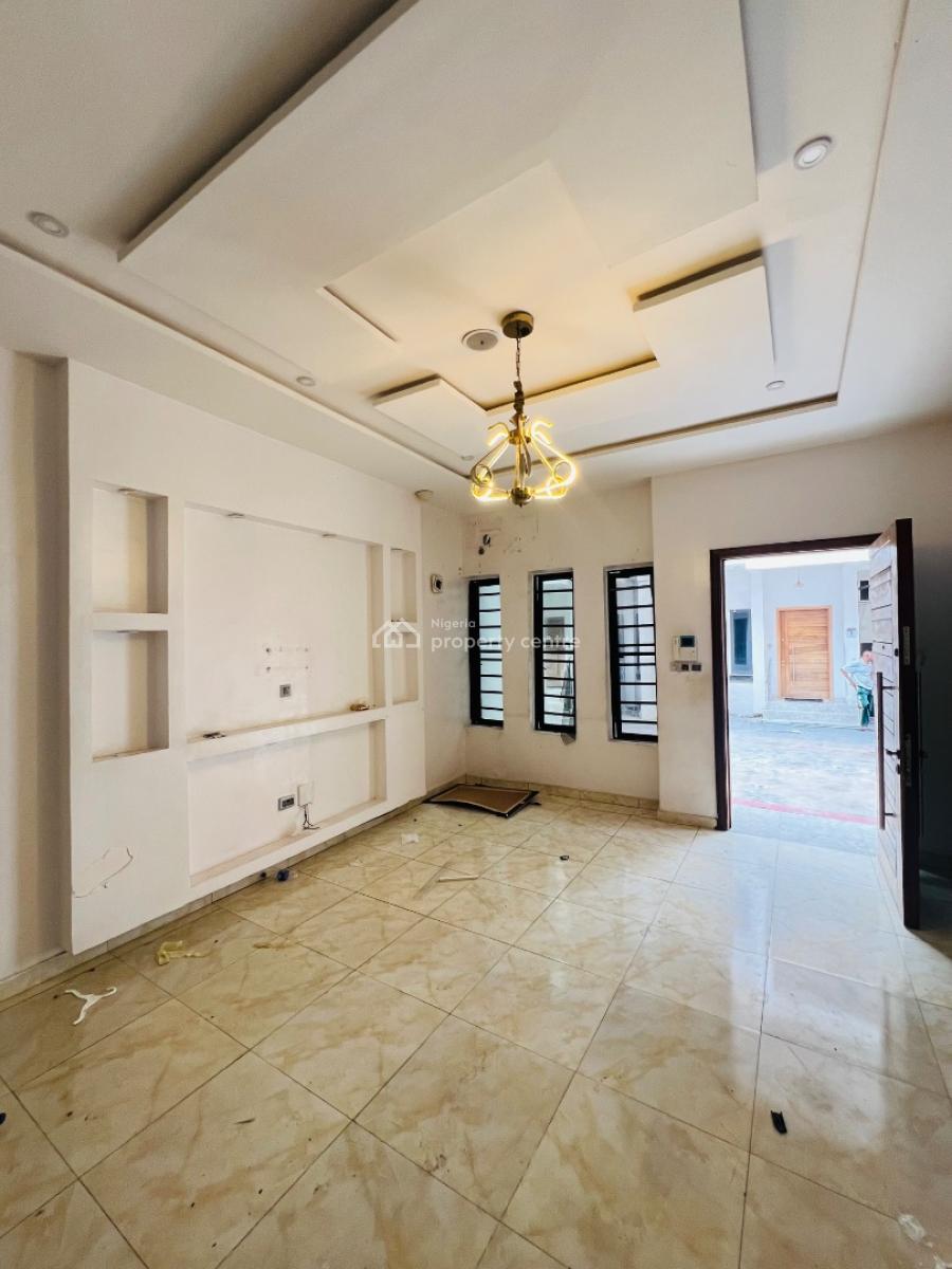 4 Bedroom & Bq, Ikota, Lekki, Lagos, Semi-detached Duplex for Rent