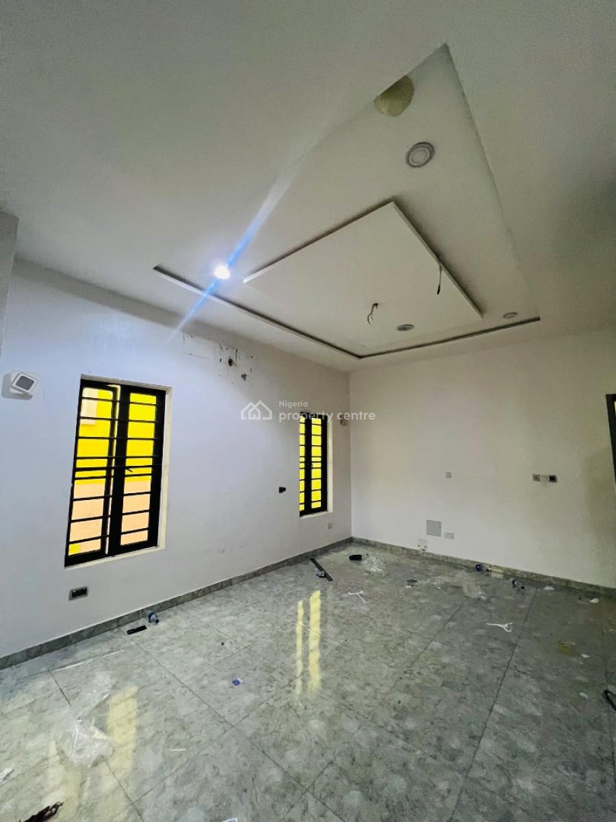 4 Bedroom & Bq, Ikota, Lekki, Lagos, Semi-detached Duplex for Rent