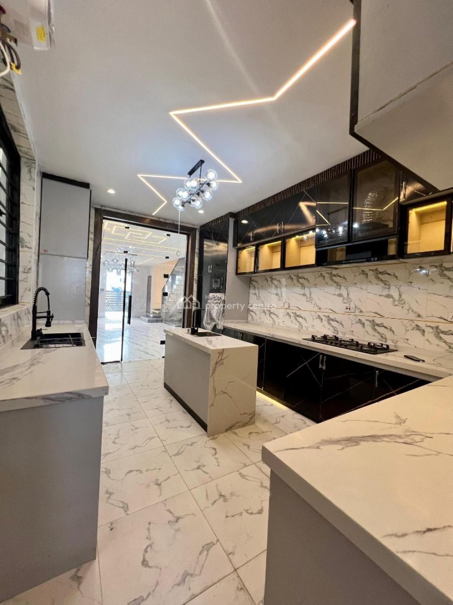 5 Bedroom Luxury Home with, Swimming Pool,bq and Rooftop Terrace, Ikota, Lekki, Lagos, Detached Duplex for Sale