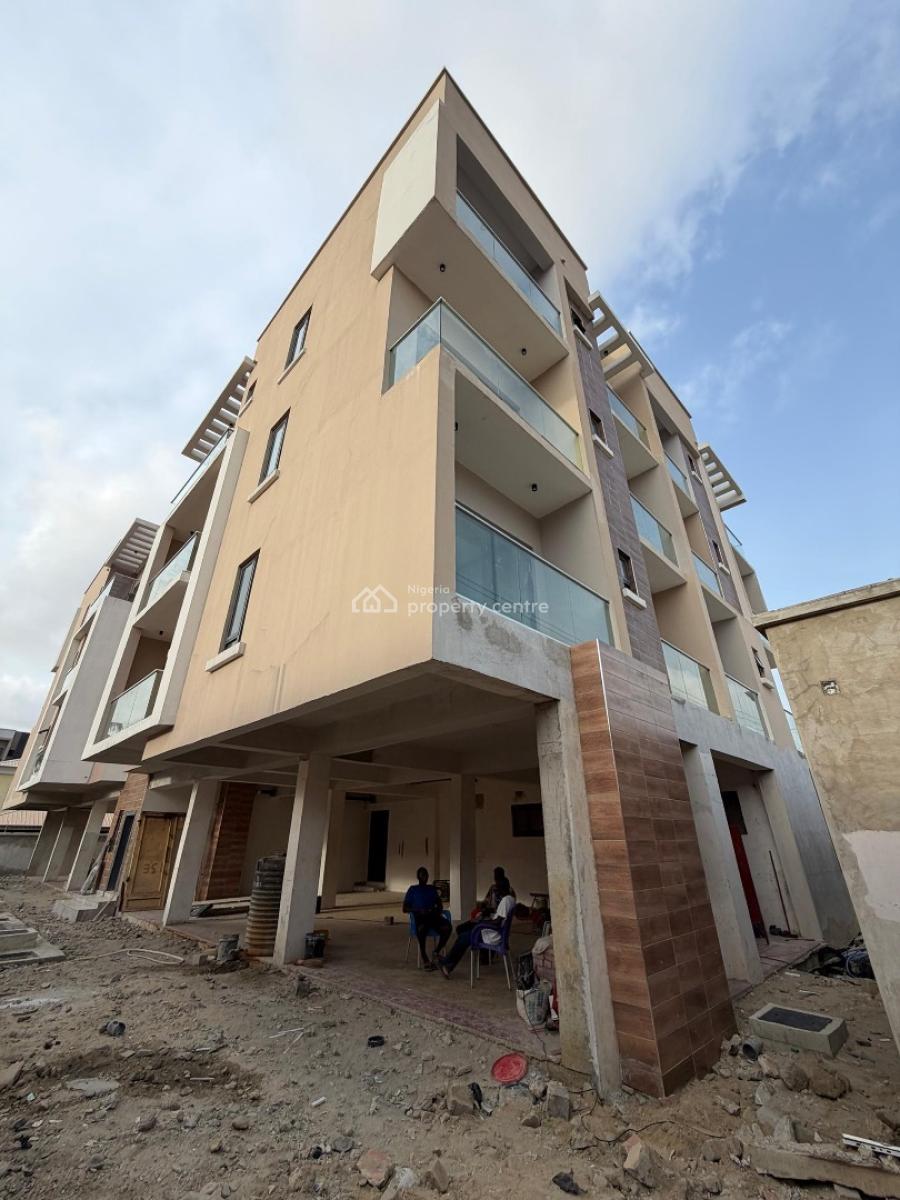 Contemporary 2 Bedroom Apartment, Ologolo, Lekki, Lagos, Flat / Apartment for Sale