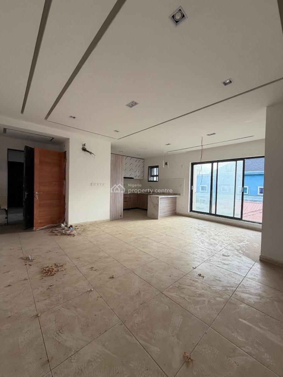 Contemporary 2 Bedroom Apartment, Ologolo, Lekki, Lagos, Flat / Apartment for Sale