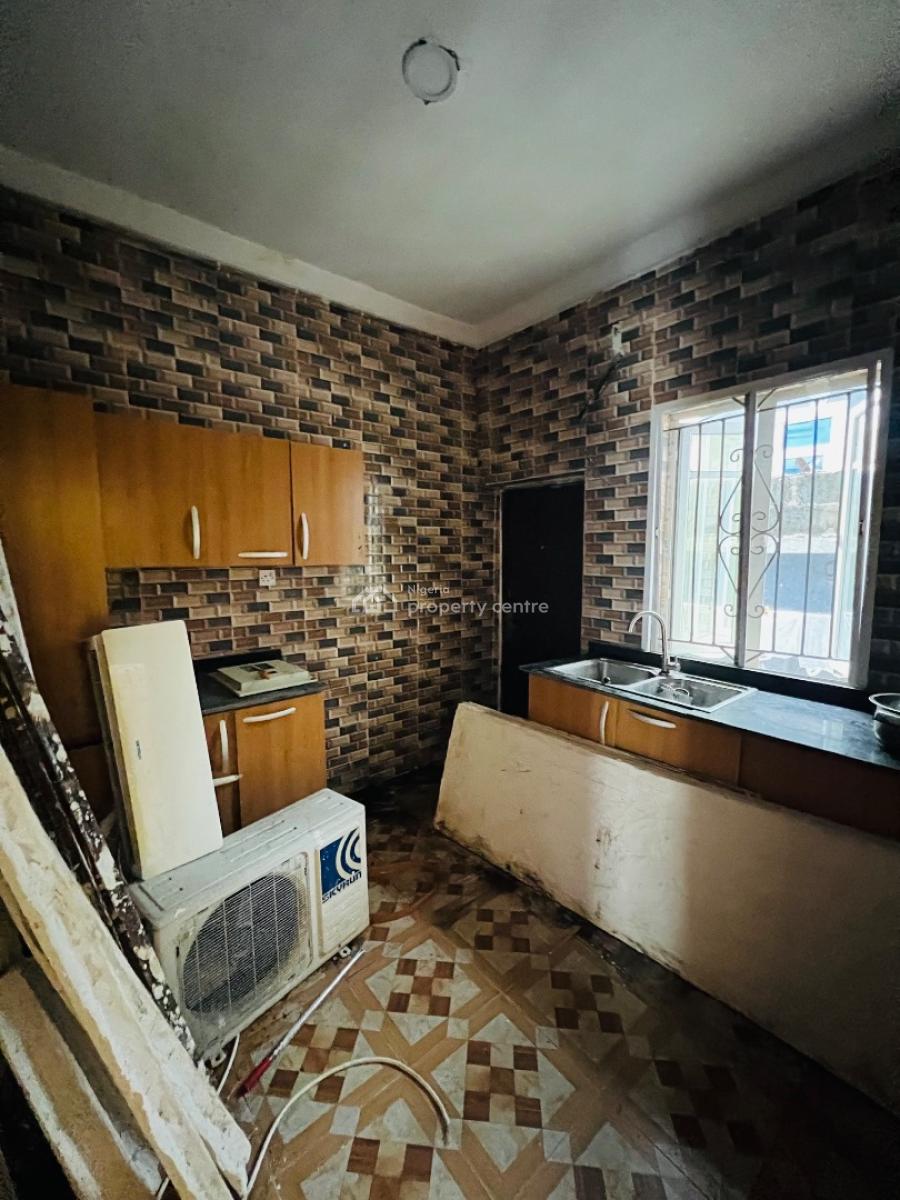 2 Bedroom Apartment I4 Million, Ikota, Lekki, Lagos, Flat / Apartment for Rent
