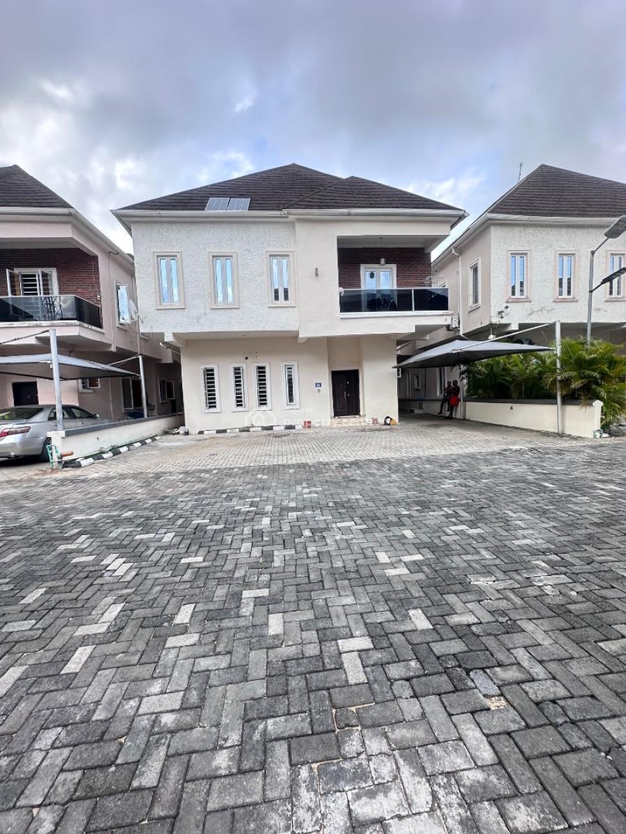 1bedroom Shared Apartment, Lekki Conservation Centre, Lekki, Lagos, Flat / Apartment for Rent