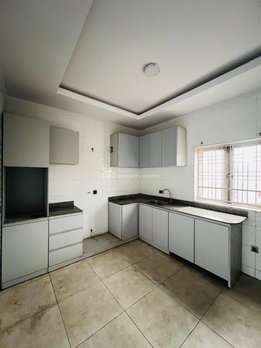 2 Bedroom Apartment, Ikota, Lekki, Lagos, Flat / Apartment for Rent