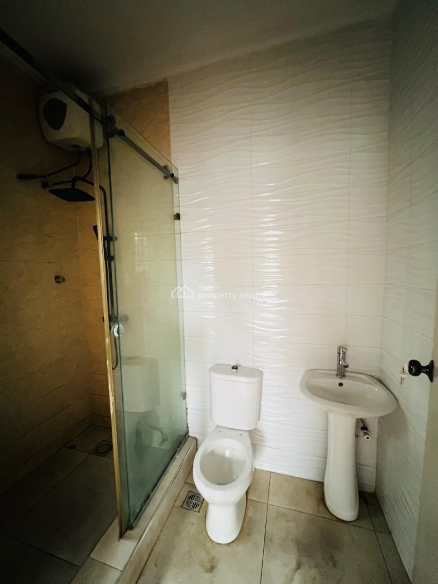 2 Bedroom Apartment, Ikota, Lekki, Lagos, Flat / Apartment for Rent