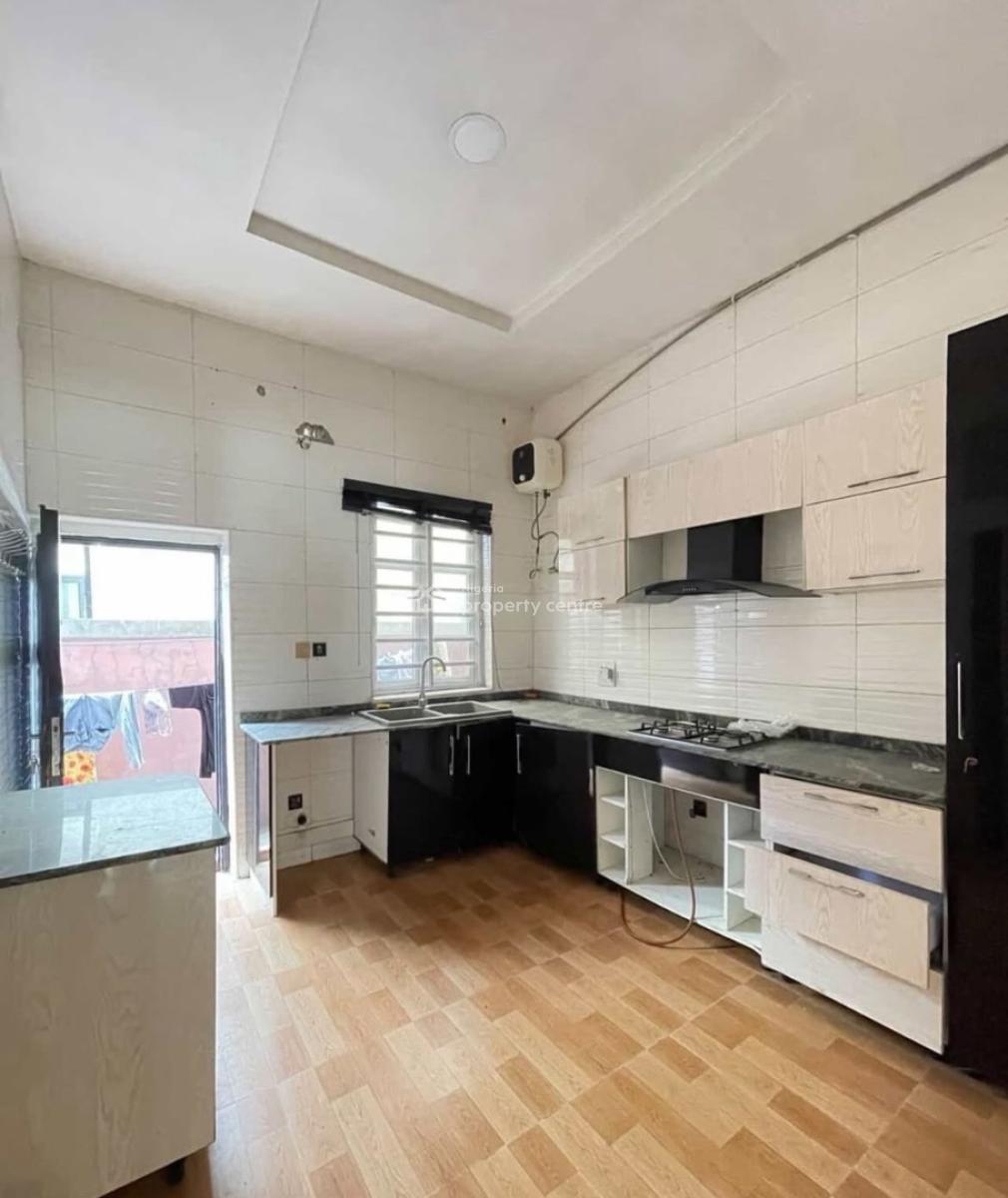 4 Bedroom Terrace Duplex, Chevron, Lekki, Lagos, Flat / Apartment for Rent