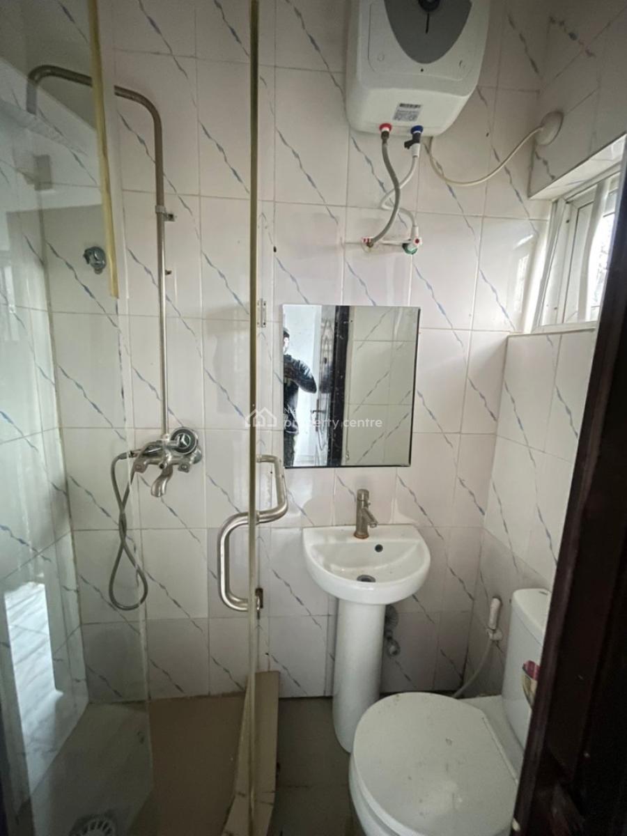 Spacious Room Bq in a Call to Access Estate, Westend Estate, Lekki County, Lekki, Lagos, Flat / Apartment for Rent