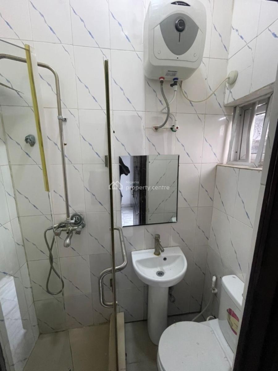 Spacious Room Bq in a Call to Access Estate, Westend Estate, Lekki County, Lekki, Lagos, Flat / Apartment for Rent