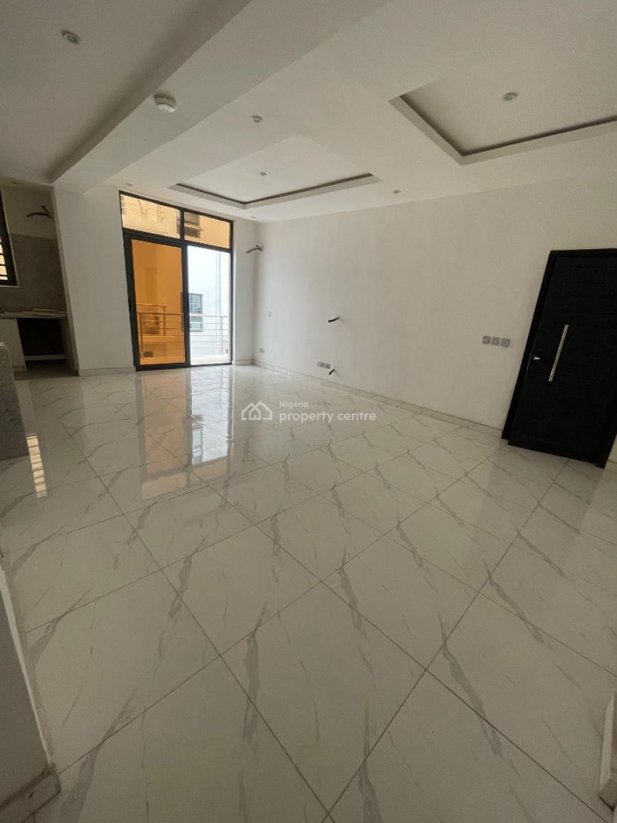 Bran New 2 Bedroom, Off Freedom Way Ikate, Lekki Phase 1, Lekki, Lagos, Flat / Apartment for Rent