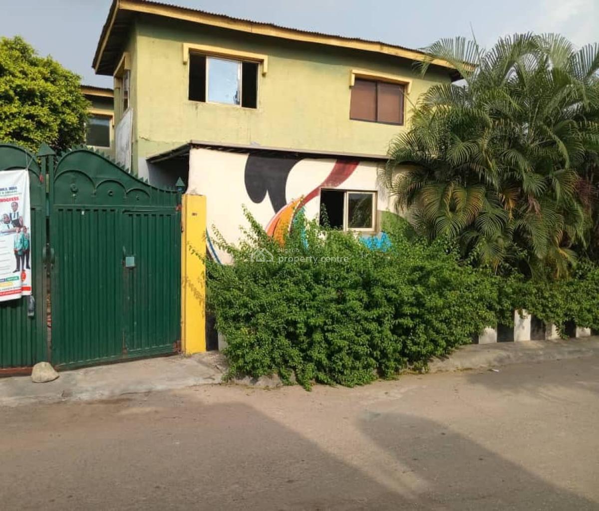 5 Bedroom Duplex with Block of Flats As Bq on *525sqm, Off Bode Thomas Surulere, Surulere, Lagos, Detached Duplex for Sale