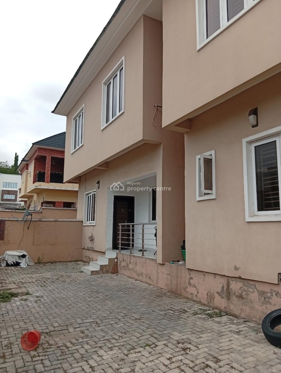Spacious & Standard 5 Bedroom Duplex, Magodo Phase 2, Gra Phase 2, Magodo, Lagos, Semi-detached Duplex for Rent